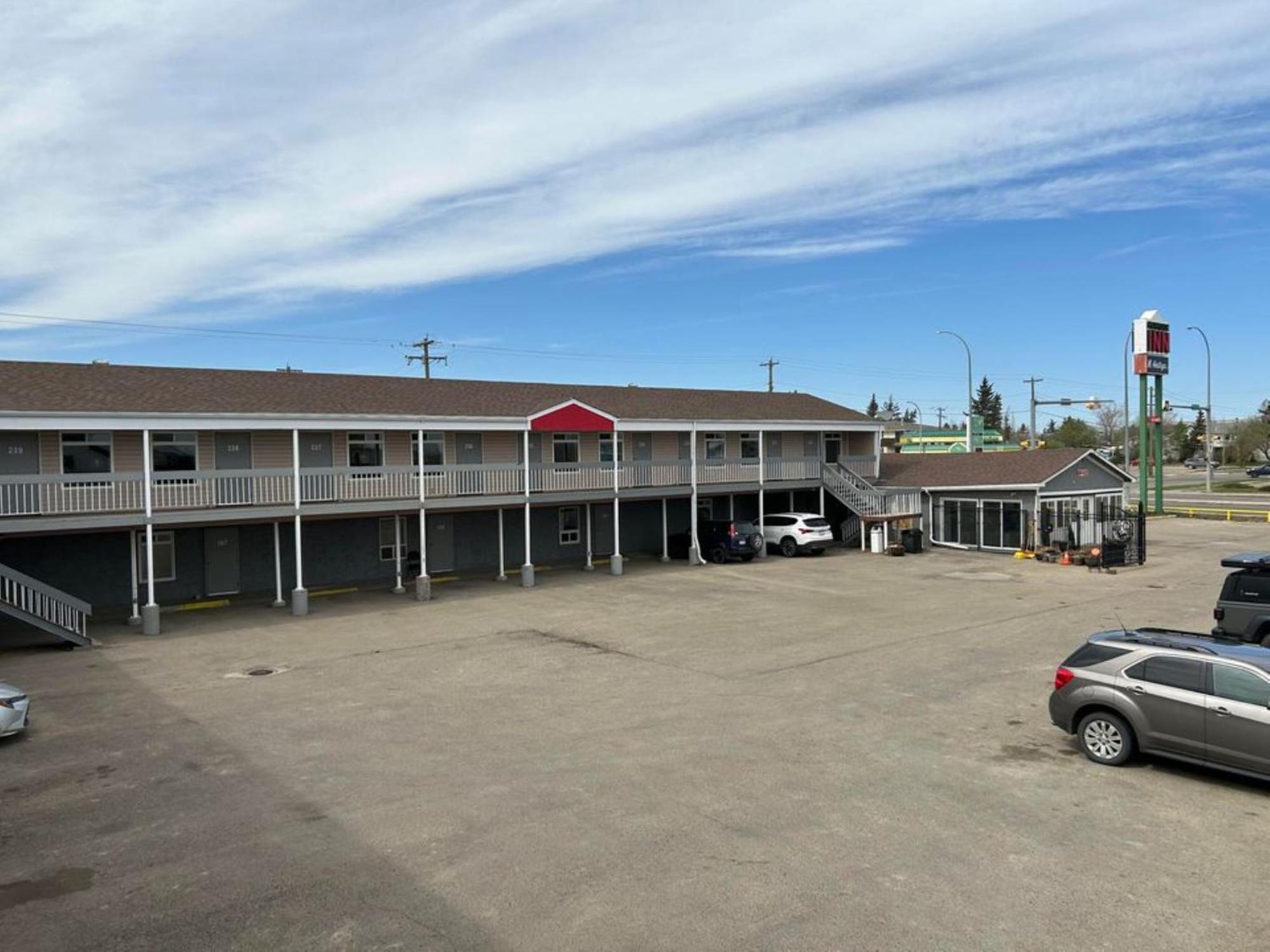 Parkside Inn Grande Prairie Exterior photo
